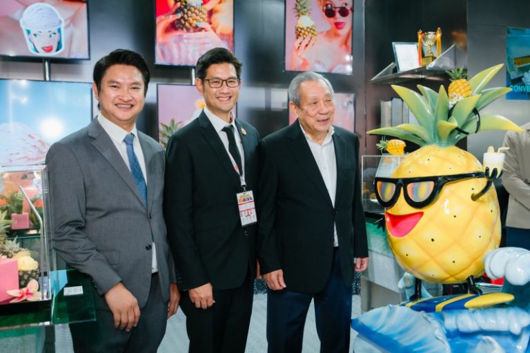 แม็คซ์ฟู๊ดฯ ปักธง “Premium Thai Dessert” บนเวทีโลก  โชว์นวัตกรรมไอศกรีมผลไม้สุดล้ำในงาน THAIFEX 2026  เดินหน้ารุกยุโรป–อเมริกา ดันยอดแตะ 1,000 ล้านภายในปี 2027