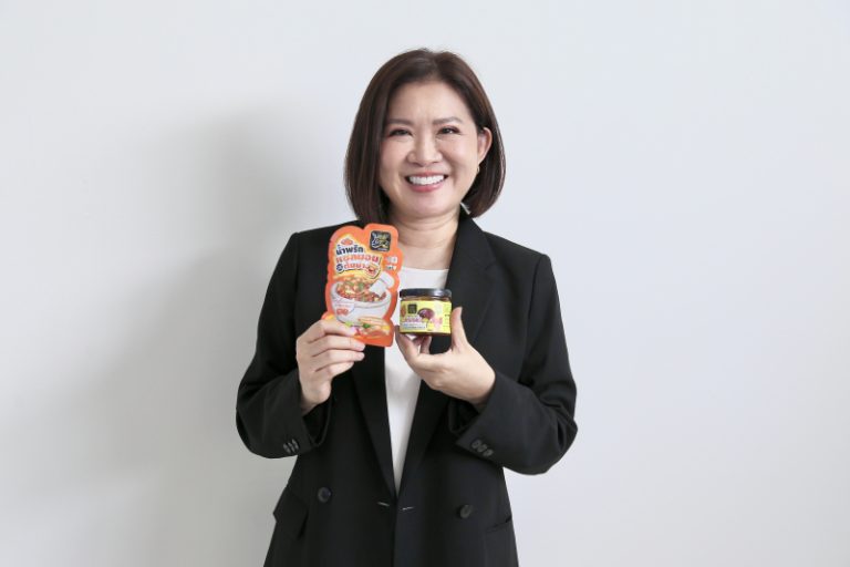 “เอมโอชา” เขย่าตลาดน้ำพริกไทย ร่วมมือเซเว่นฯ นำความแซ่บใหม่เสิร์ฟคนไทยและต่างชาติ ดัน “พริกผัดน้ำมันมะกอกอัลมอนด์”