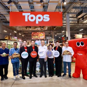 ท็อปส์ เผยครึ่งปีแรก รับซื้อผลไม้จากเกษตรกรกว่า 5,000 ตัน  ผนึกกรมการค้าภายใน ขยายตลาด–ปลุกดีมานด์ผลไม้ไทยครึ่งปีหลัง ผ่านแคมเปญ “ไทยช่วยไทยพลัส